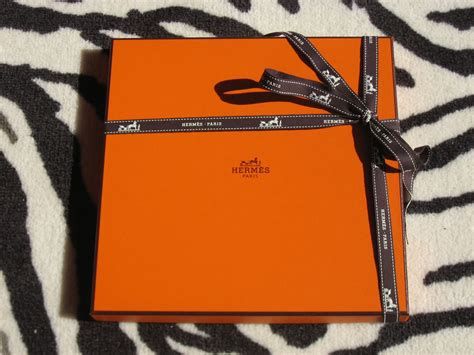 hermes scarf packaging|where to buy hermes scarf.